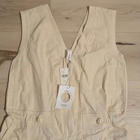 NWT Daily Practice Anthropologie Soller Drawstring Jumpsuit, Crean, Size Small - Picture 3 of 6